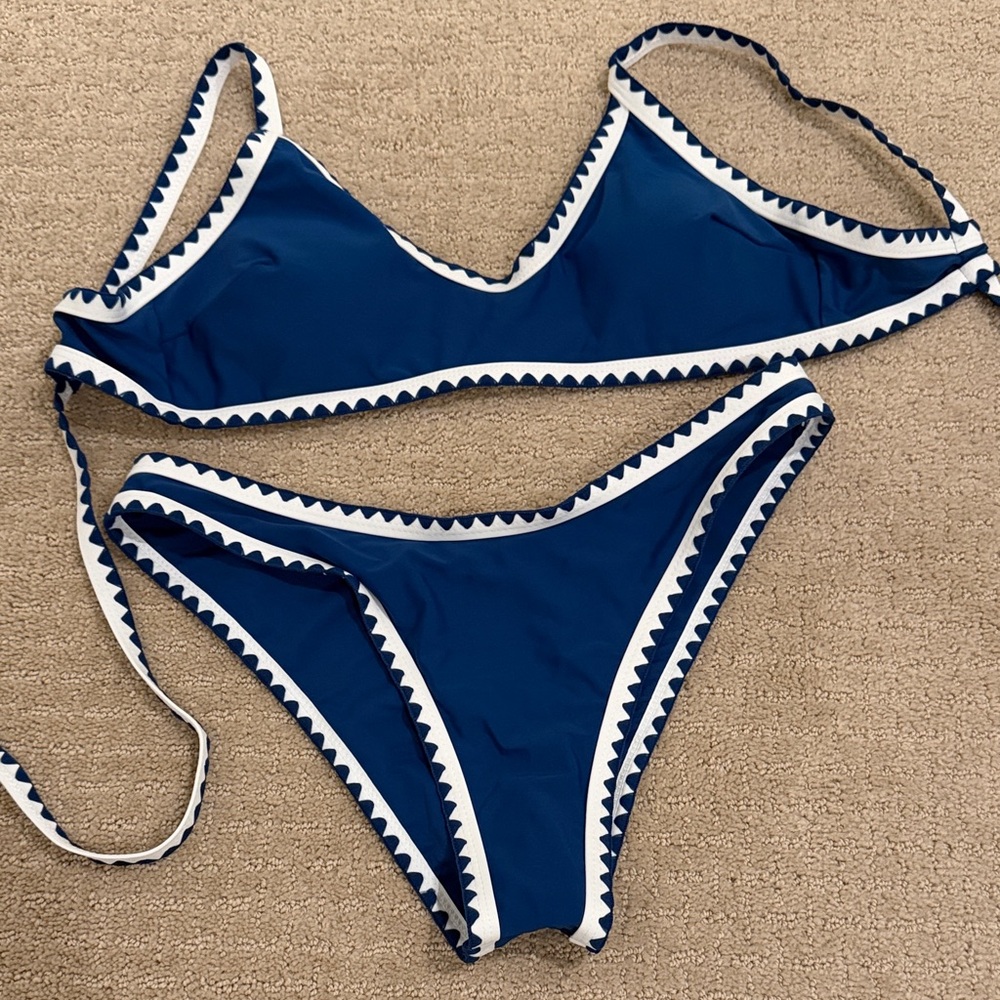 Bikini Set- NEVER WORN